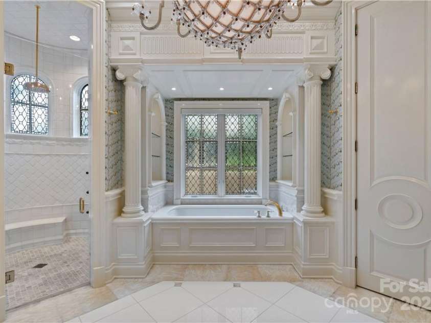 18019 Harbor Light Boulevard, Cornelius, NC 28031.  MLS# CAR3895525, YatesRealty ID 1. 