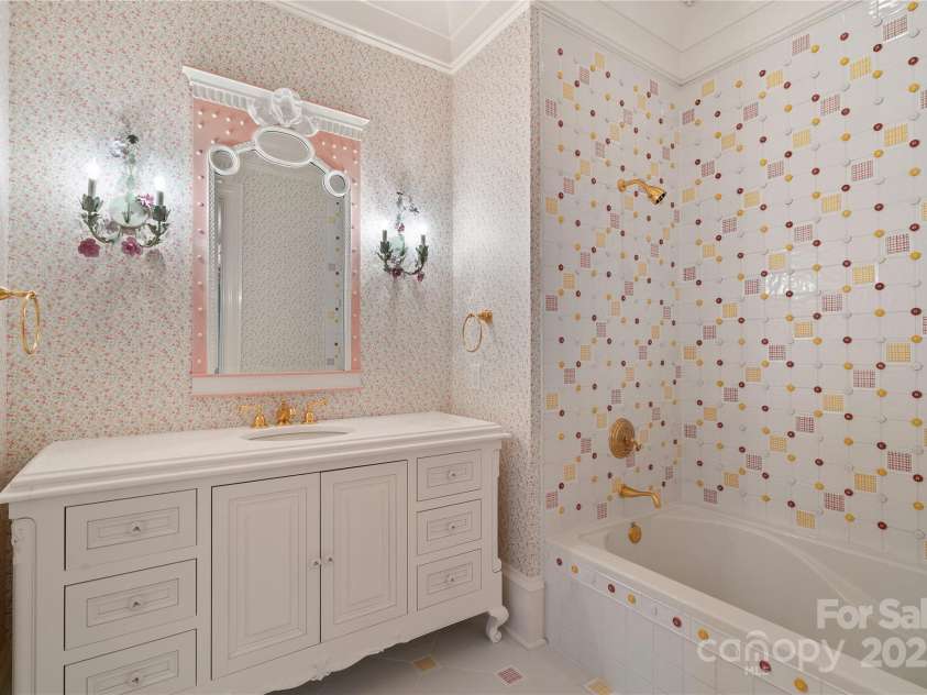 18019 Harbor Light Boulevard, Cornelius, NC 28031.  MLS# CAR3895525, YatesRealty ID 1. 