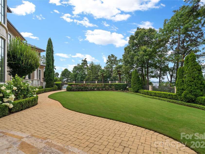 18019 Harbor Light Boulevard, Cornelius, NC 28031.  MLS# CAR3895525, YatesRealty ID 1. 