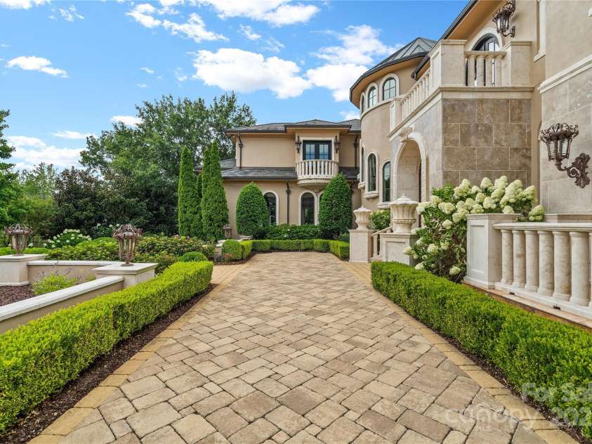 18019 Harbor Light Boulevard, Cornelius, NC 28031.  MLS# CAR3895525, YatesRealty ID 1. 