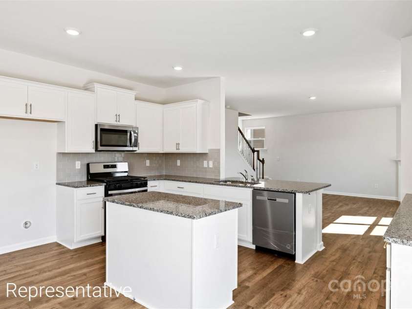 164 Shorthorn Road, Fletcher, NC 28732.  MLS# CAR4204221, YatesRealty ID 10. 