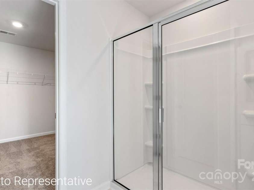 164 Shorthorn Road, Fletcher, NC 28732.  MLS# CAR4204221, YatesRealty ID 10. 