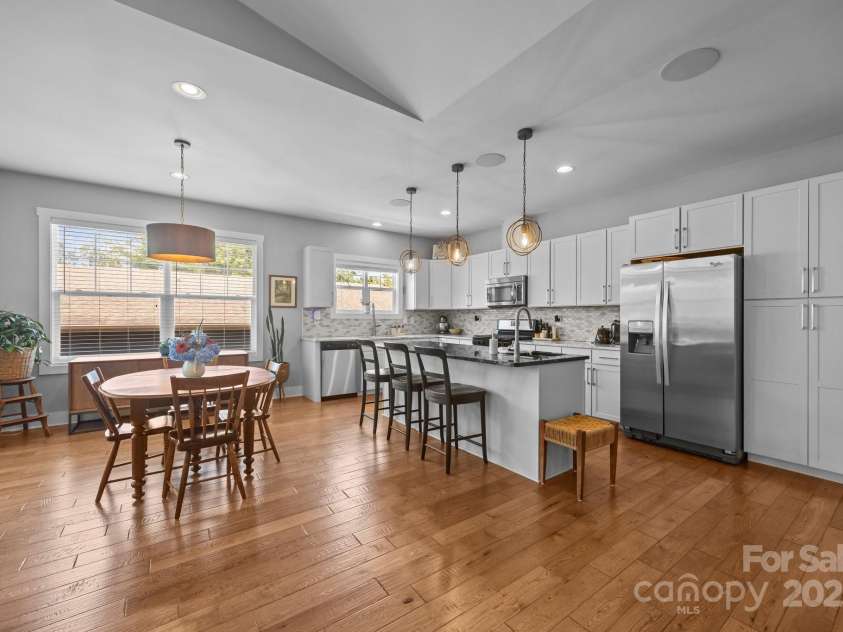 5 Meeting Street, Asheville, NC 28803.  MLS# CAR4298172, YatesRealty ID 10. Spacious kitchen with high-end finishes