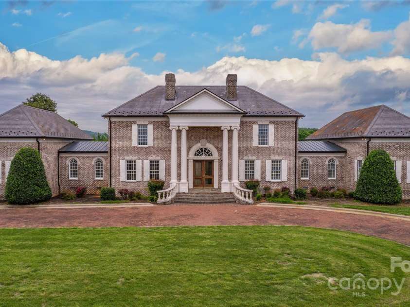 1100 Glen Oaks Drive, Hamptonville, NC 27020.  MLS# CAR4264306, YatesRealty ID 100. 