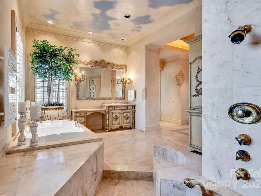 1100 Glen Oaks Drive, Hamptonville, NC 27020.  MLS# CAR4264306, YatesRealty ID 100. 