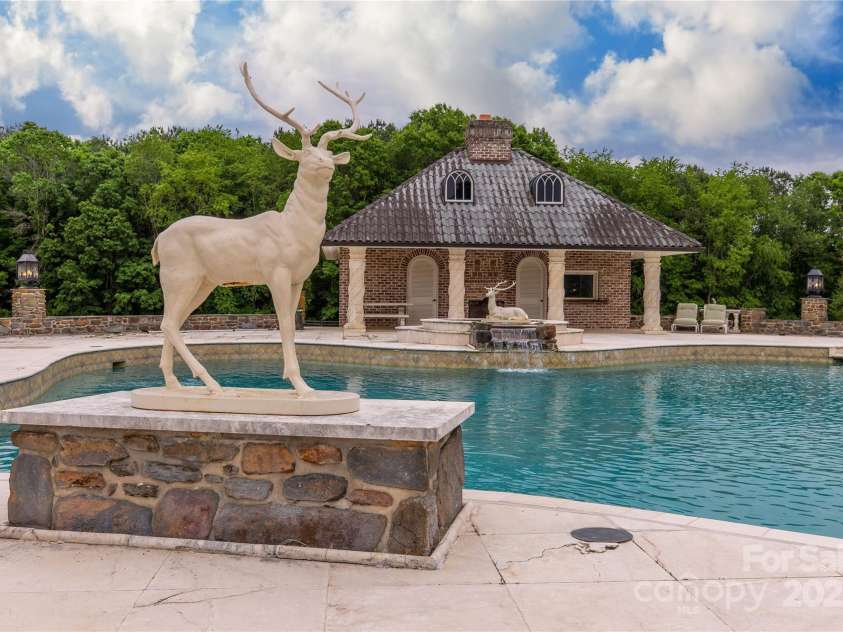 1100 Glen Oaks Drive, Hamptonville, NC 27020.  MLS# CAR4264306, YatesRealty ID 100. 