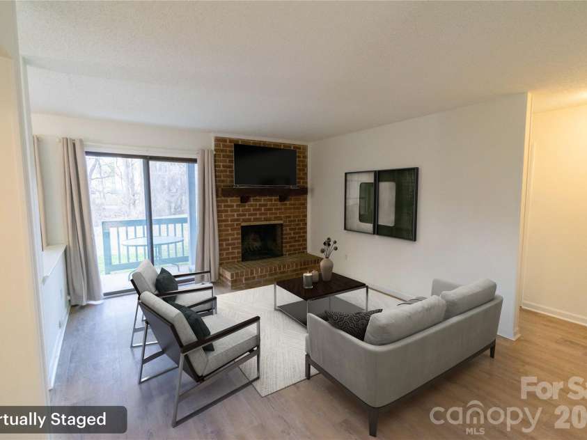 11042 Harrowfield Road, Charlotte, NC 28226.  MLS# CAR4330672, YatesRealty ID 1000. 