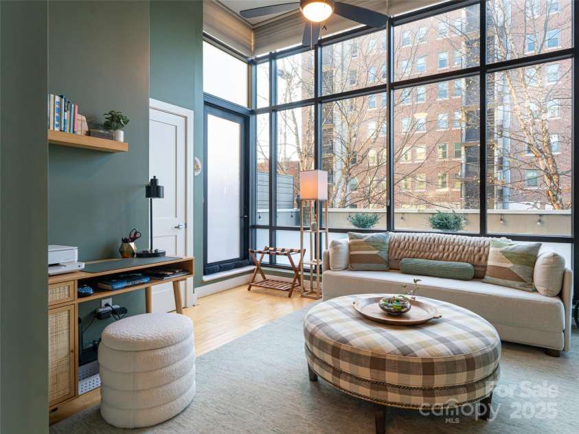 60 Market Street, Asheville, NC 28801.  MLS# CAR4321764, YatesRealty ID 1000. 