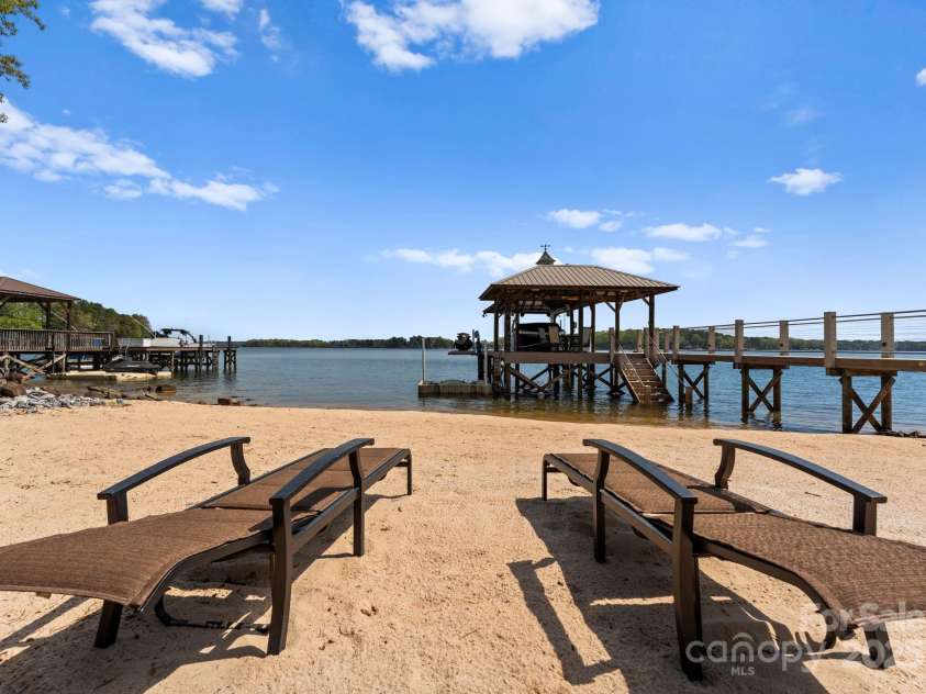 3988 Channel Point Lane, Denver, NC 28037.  MLS# CAR4242255, YatesRealty ID 10001. 