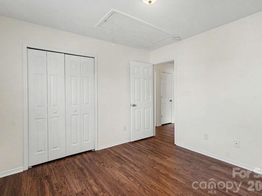 12313 Downy Birch Road, Charlotte, NC 28227.  MLS# CAR4353794, YatesRealty ID 10002. 