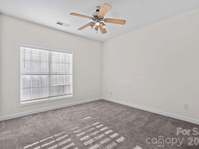 121 Quarter Lane, Mooresville, NC 28117.  MLS# CAR4334394, YatesRealty ID 10003. 