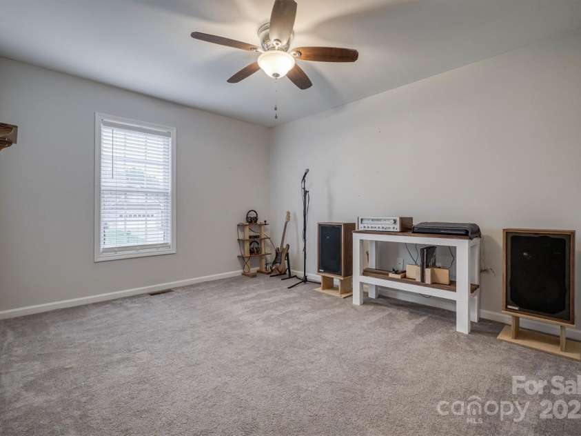 3704 25th Street Place, Hickory, NC 28601.  MLS# CAR4242158, YatesRealty ID 10004. Third bedroom