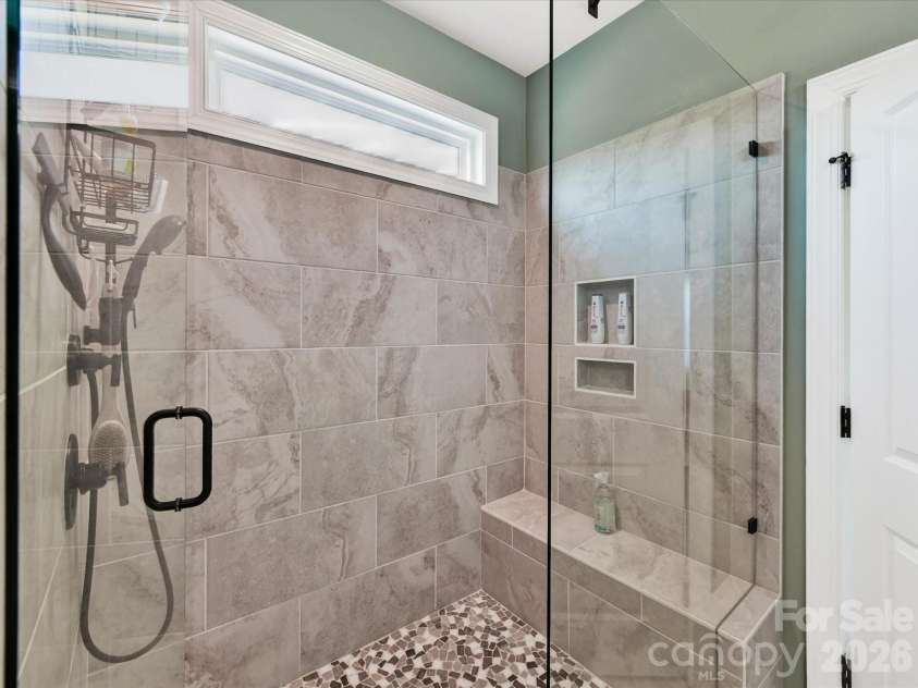1154 Overlake Drive, Belmont, NC 28012.  MLS# CAR4365653, YatesRealty ID 10006. 
