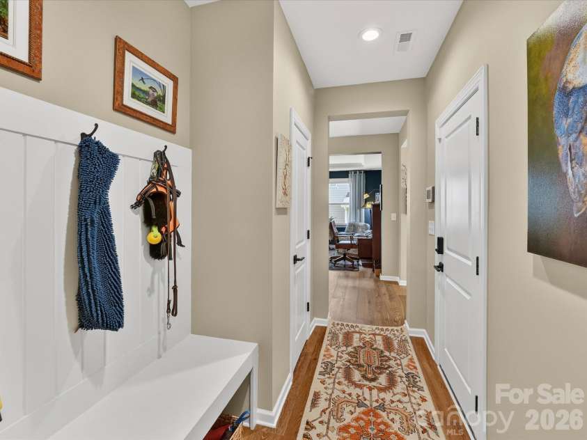 1154 Overlake Drive, Belmont, NC 28012.  MLS# CAR4365653, YatesRealty ID 10006. 