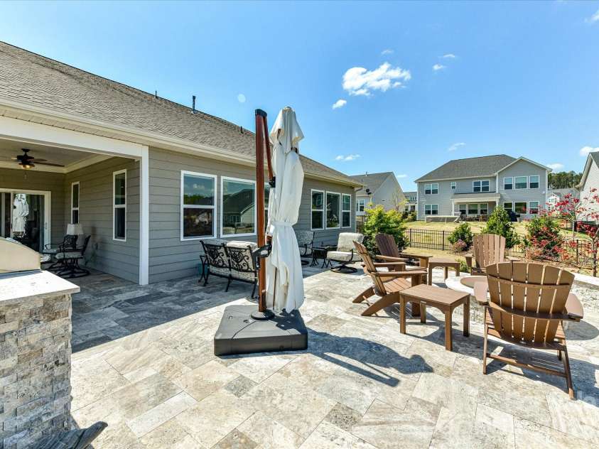 1154 Overlake Drive, Belmont, NC 28012.  MLS# CAR4365653, YatesRealty ID 10006. 
