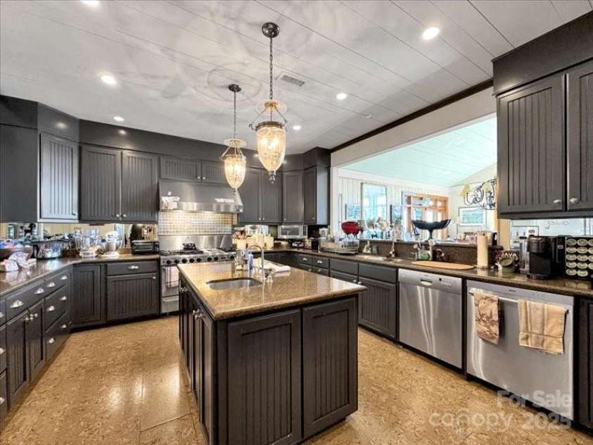 116 Dana Road, Waynesville, NC 28786.  MLS# CAR4243945, YatesRealty ID 10006. 