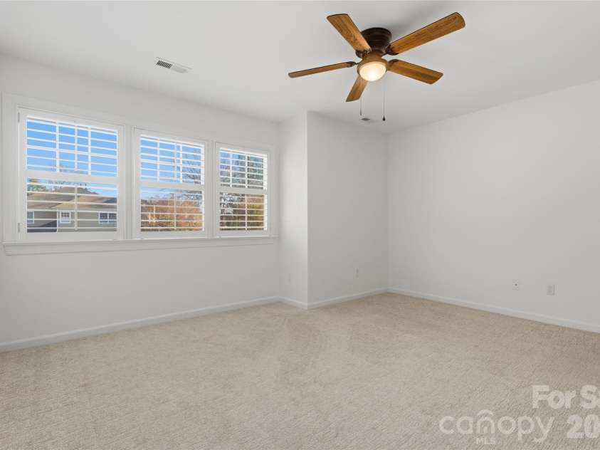 11282 Ballanvilla Drive, Charlotte, NC 28277.  MLS# CAR4362908, YatesRealty ID 10007. Spacious Bedroom