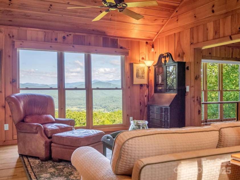 1692 Becky Mountain Road, Brevard, NC 28712.  MLS# CAR4245116, YatesRealty ID 10007. 