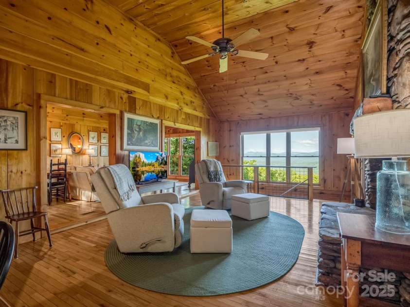 1692 Becky Mountain Road, Brevard, NC 28712.  MLS# CAR4245116, YatesRealty ID 10007. 