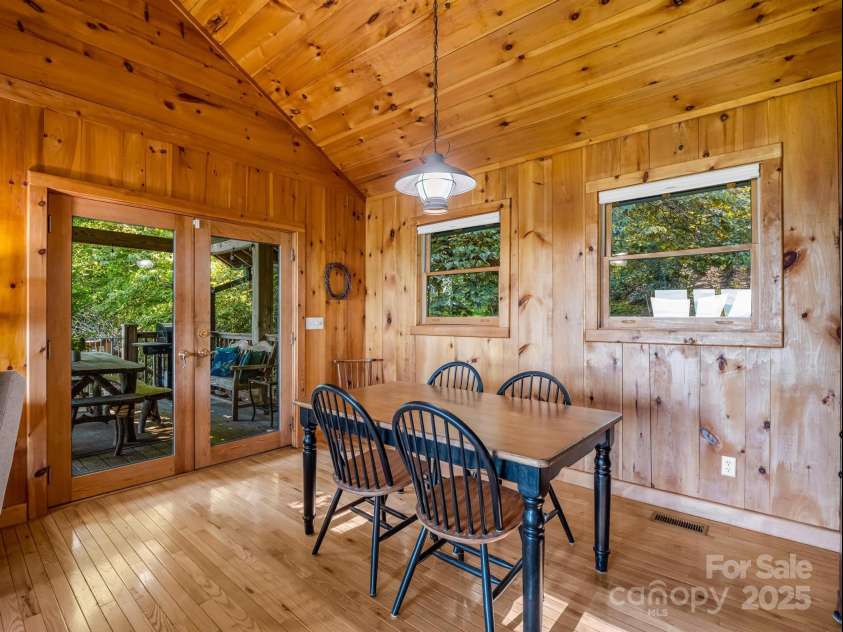 1692 Becky Mountain Road, Brevard, NC 28712.  MLS# CAR4245116, YatesRealty ID 10007. 