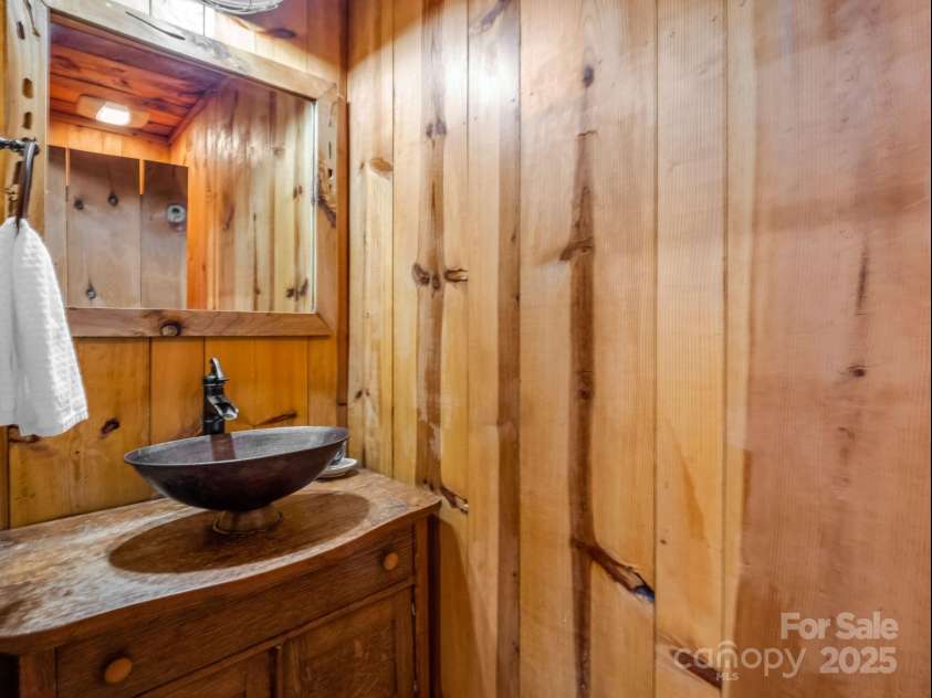 1692 Becky Mountain Road, Brevard, NC 28712.  MLS# CAR4329929, YatesRealty ID 10007. 