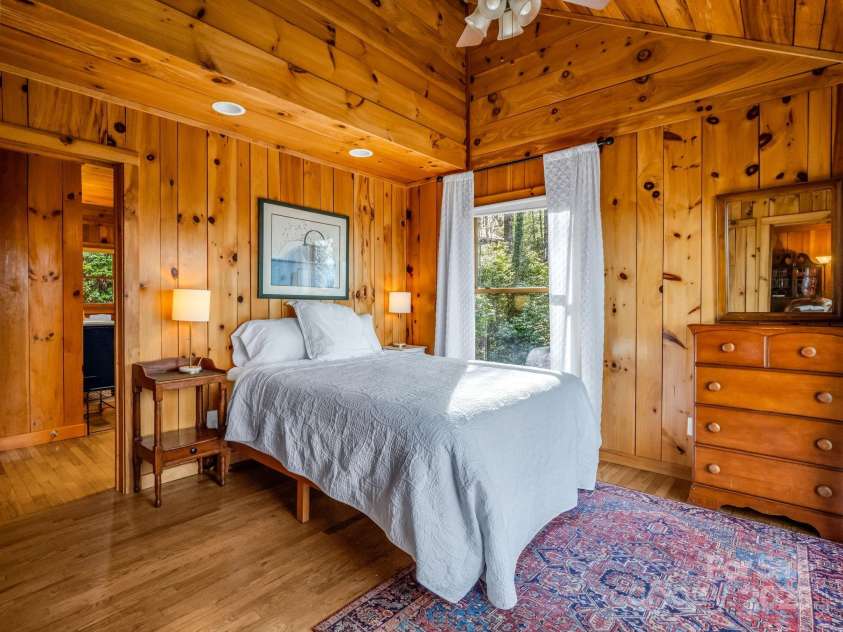 1692 Becky Mountain Road, Brevard, NC 28712.  MLS# CAR4329929, YatesRealty ID 10007. 