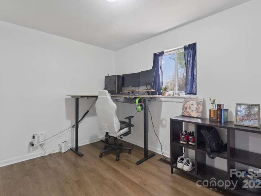 2403 Earley Circle, Kannapolis, NC 28083.  MLS# CAR4239439, YatesRealty ID 10008. Bedroom 3