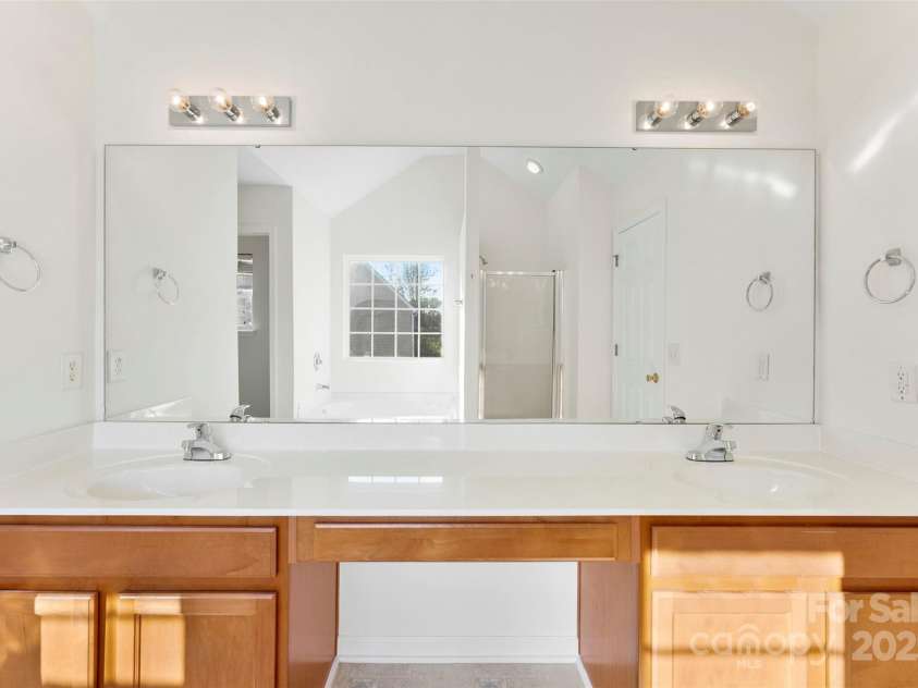 1805 Lexington Avenue, Monroe, NC 28112.  MLS# CAR4279943, YatesRealty ID 10009. 