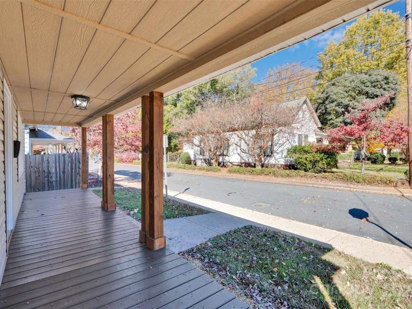 201 Mccubbins Street, Salisbury, NC 28144.  MLS# CAR4319947, YatesRealty ID 10009. 
