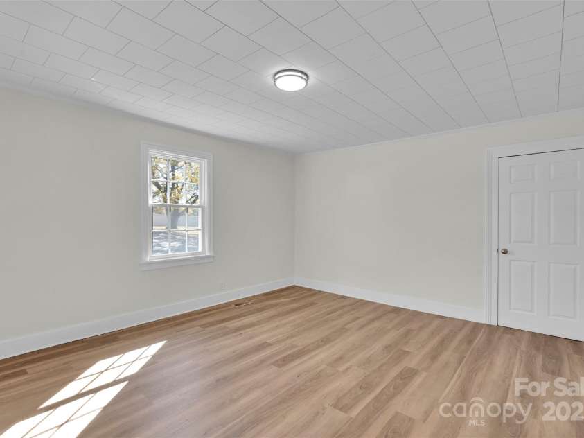 201 Mccubbins Street, Salisbury, NC 28144.  MLS# CAR4319947, YatesRealty ID 10009. 