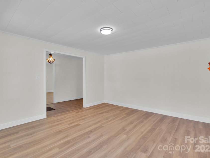 201 Mccubbins Street, Salisbury, NC 28144.  MLS# CAR4319947, YatesRealty ID 10009. 