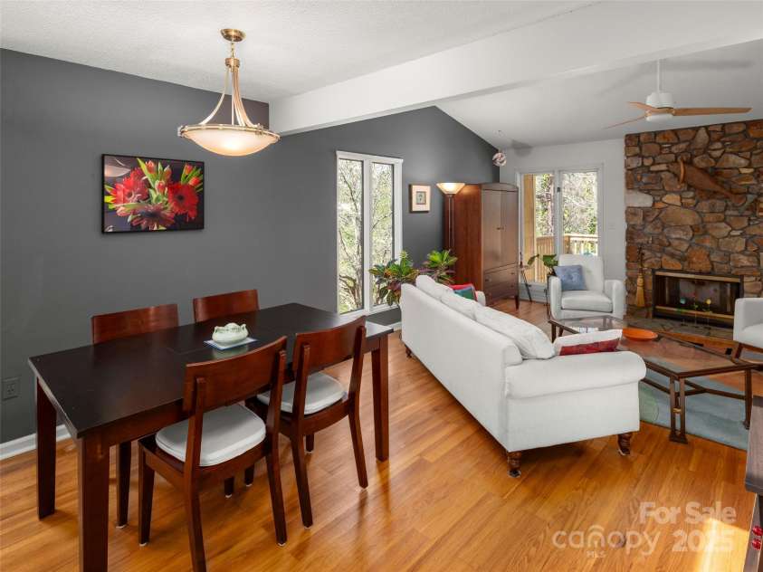 101 Beaver Ridge Road, Asheville, NC 28804.  MLS# CAR4246008, YatesRealty ID 1001. 