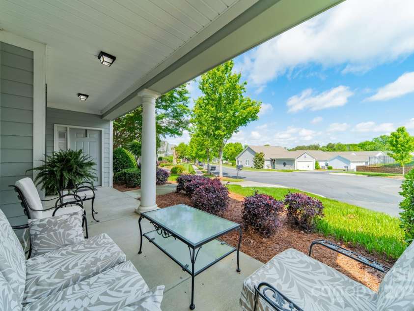 13360 Old Compton Court, Pineville, NC 28134.  MLS# CAR4251798, YatesRealty ID 10011. 