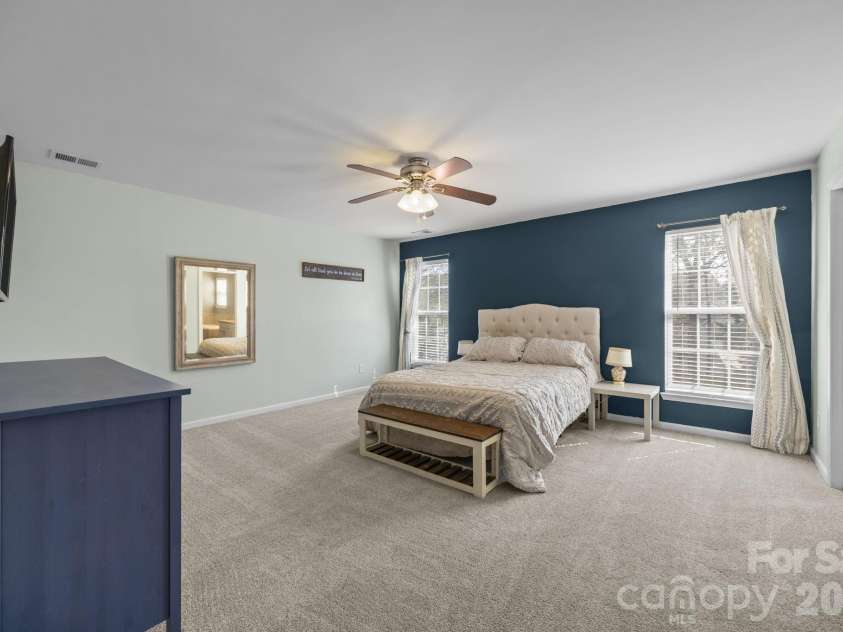 7811 Antique Circle, Waxhaw, NC 28173.  MLS# CAR4358632, YatesRealty ID 10011. Primary bedroom up