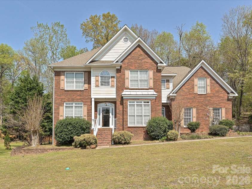 3104 Highgate Drive, Fort Mill, SC 29715.  MLS# CAR4362348, YatesRealty ID 10012. 