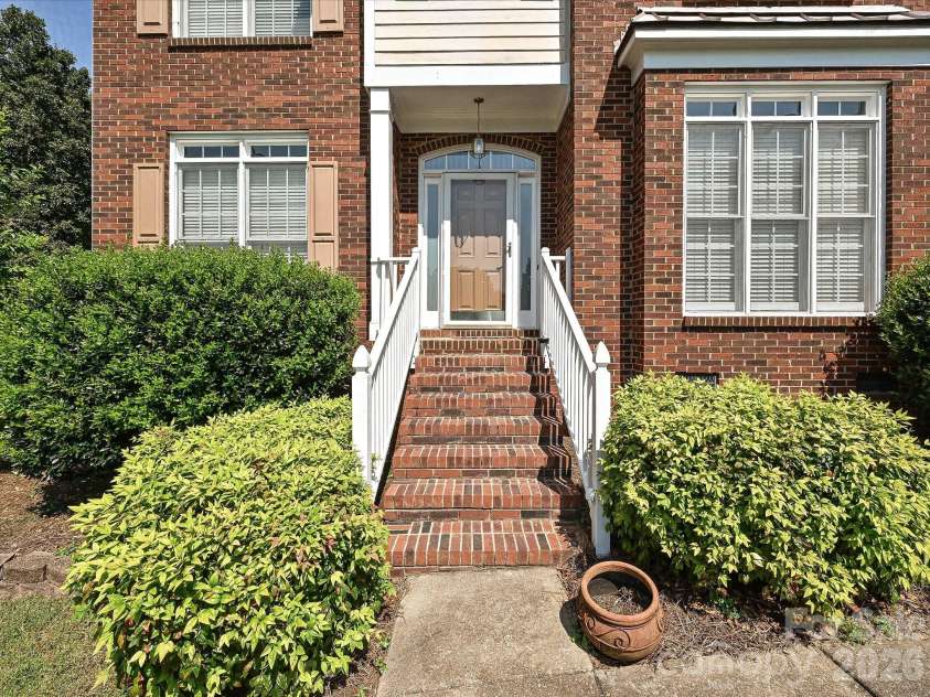 3104 Highgate Drive, Fort Mill, SC 29715.  MLS# CAR4362348, YatesRealty ID 10012. 