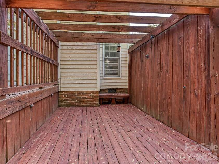 3104 Highgate Drive, Fort Mill, SC 29715.  MLS# CAR4362348, YatesRealty ID 10012. 