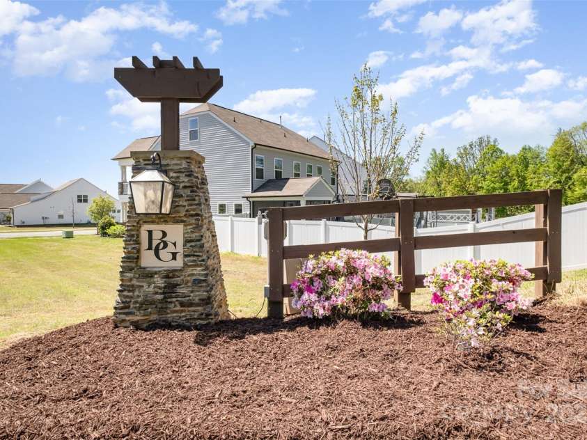 108 Toxaway Street, Mooresville, NC 28115.  MLS# CAR4243613, YatesRealty ID 10013. 