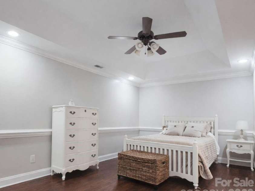 1081 Horse Rock Road, Hickory, NC 28602.  MLS# CAR4294961, YatesRealty ID 10013. 