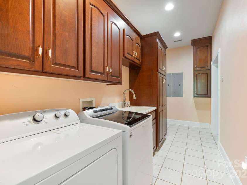 6620 Old Concord Road, Salisbury, NC 28146.  MLS# CAR4154321, YatesRealty ID 10014. 