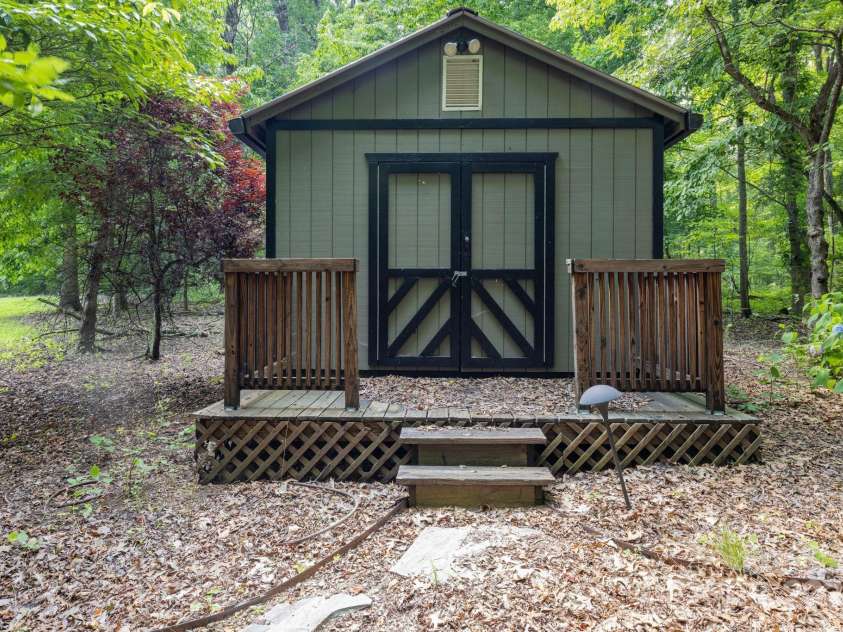 6620 Old Concord Road, Salisbury, NC 28146.  MLS# CAR4154321, YatesRealty ID 10014. 