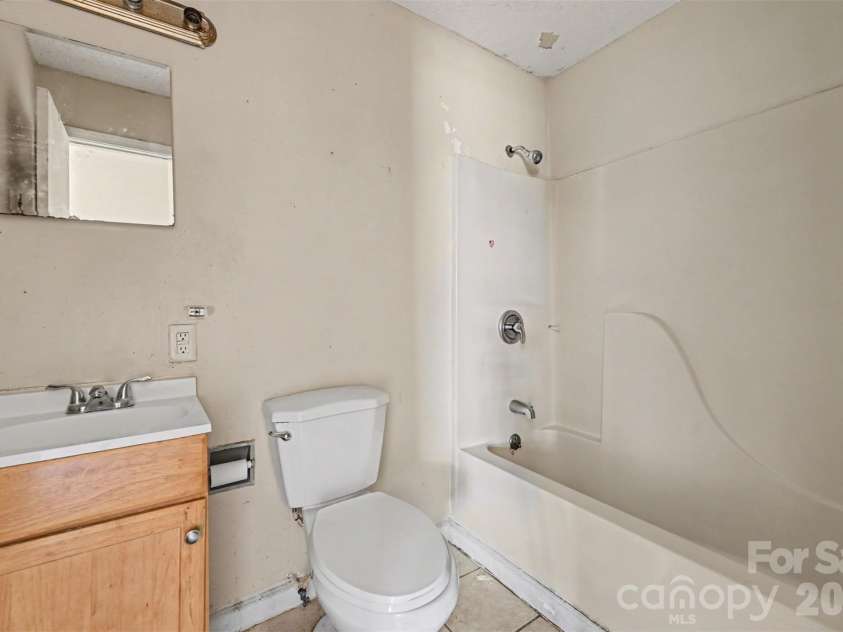 400 Boundary Street, East Spencer, NC 28144.  MLS# CAR4347066, YatesRealty ID 10015. 