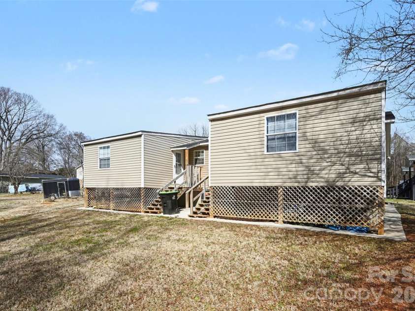 400 Boundary Street, East Spencer, NC 28144.  MLS# CAR4347066, YatesRealty ID 10015. 