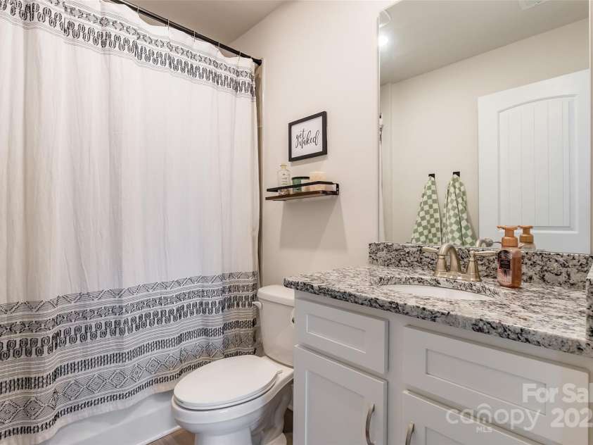 147 Colonial Reserve Avenue, Troutman, NC 28166.  MLS# CAR4226638, YatesRealty ID 10016. 