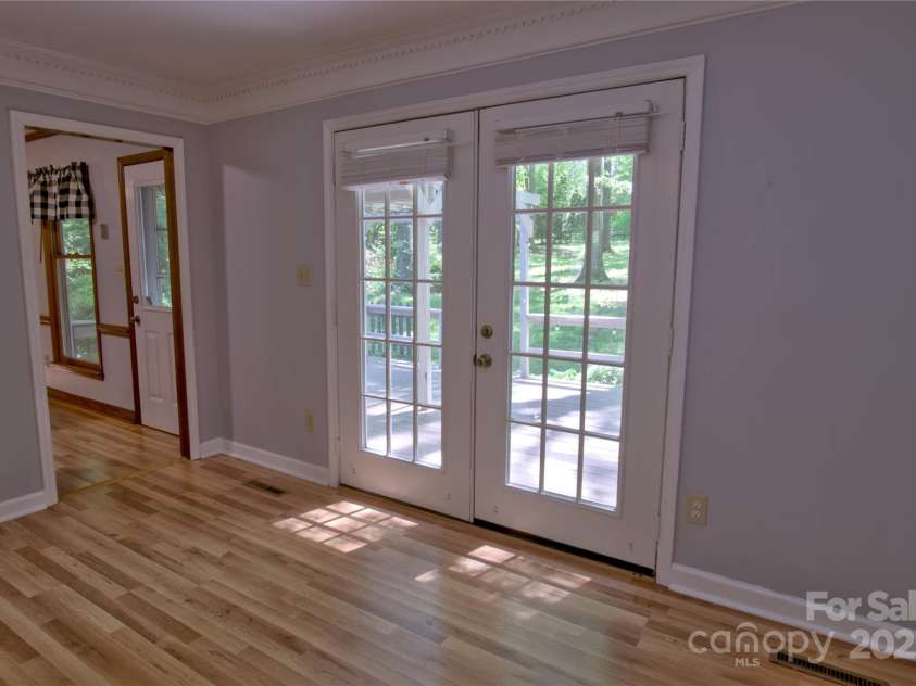 10708 Danesway Lane, Cornelius, NC 28031.  MLS# CAR4247970, YatesRealty ID 10017. 