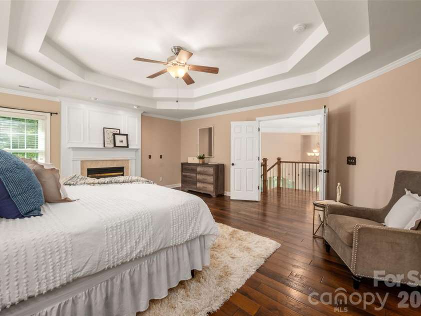 2549 Harlington Lane, Charlotte, NC 28270.  MLS# CAR4366037, YatesRealty ID 10018. 