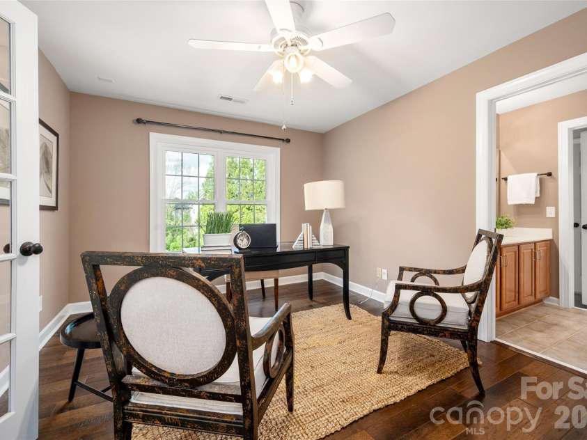 2549 Harlington Lane, Charlotte, NC 28270.  MLS# CAR4366037, YatesRealty ID 10018. 
