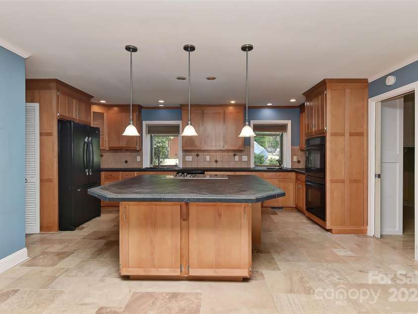 385 Gum Branch Road, Charlotte, NC 28214.  MLS# CAR4253596, YatesRealty ID 10019. 