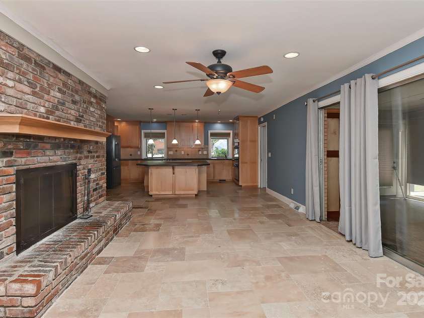 385 Gum Branch Road, Charlotte, NC 28214.  MLS# CAR4253596, YatesRealty ID 10019. 