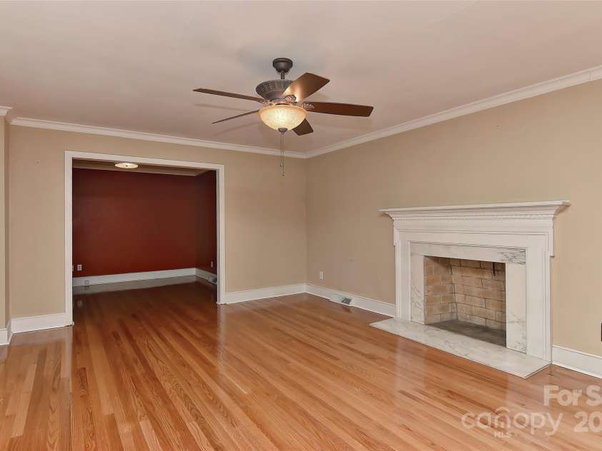 385 Gum Branch Road, Charlotte, NC 28214.  MLS# CAR4253596, YatesRealty ID 10019. 